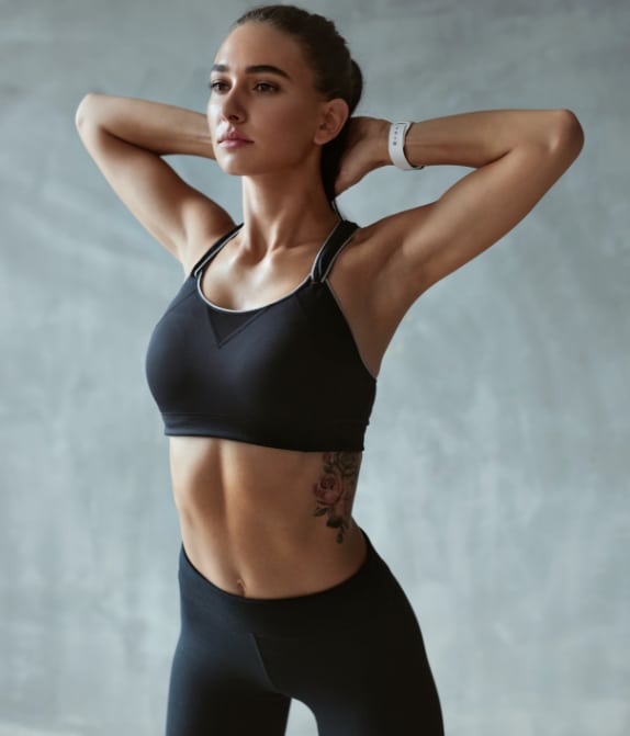 fit woman after armlift