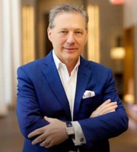 Board-certified plastic and reconstructive surgeon Dr. Renato Saltz
